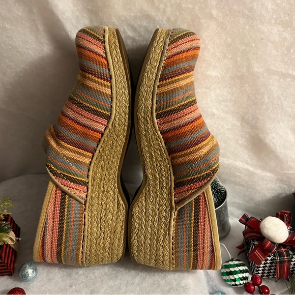 Dansko EU39/US8.5/9 Multicolor Vegan Striped Jute Espadrille Mules/Clogs… - Picture 5 of 16